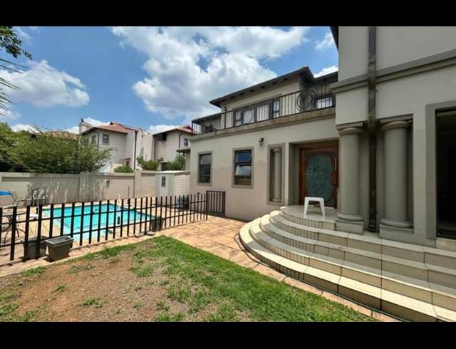 4 BEDROOM HOUSE FOR SALE IN ASPEN HILLS